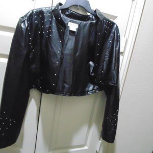 Plus size faux leather crop jacket